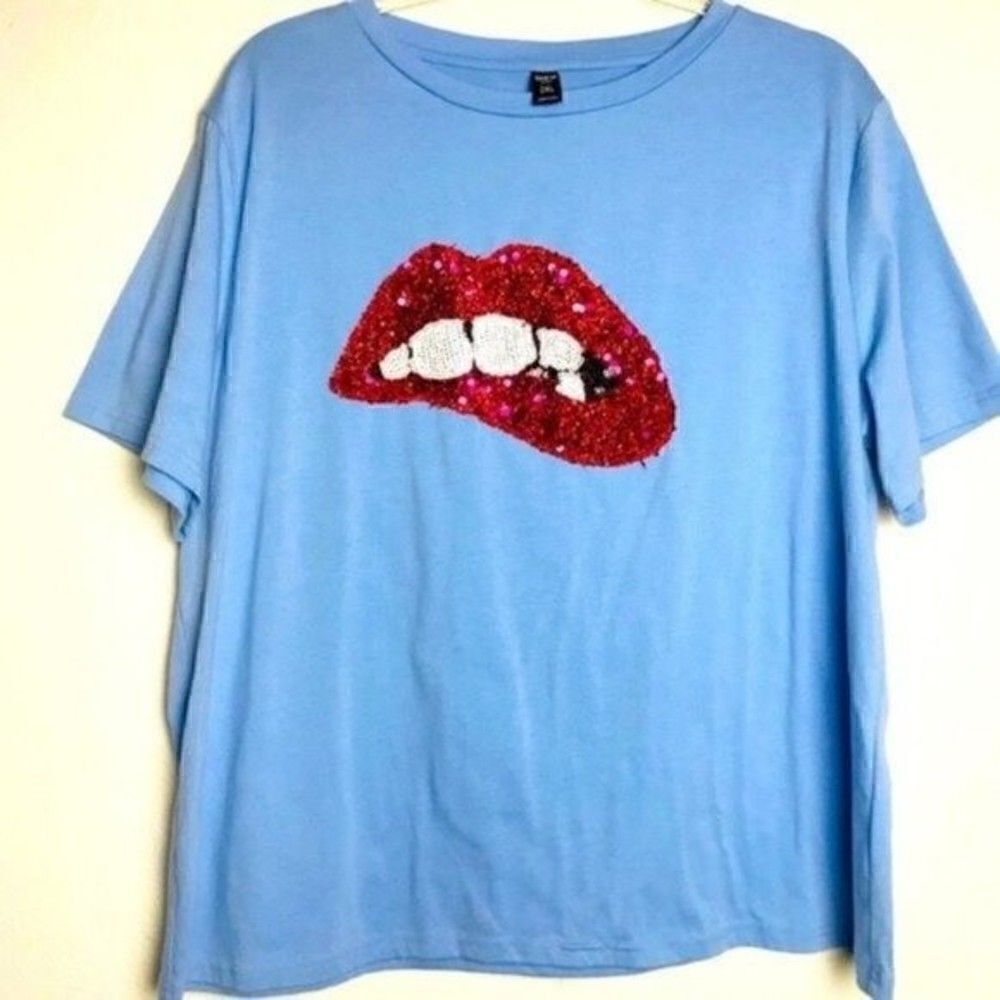 SHEIN baby blue Tee Shirt sequin bitten Lip 2XL BoxF